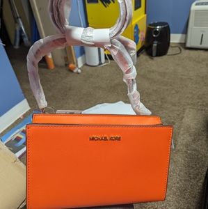 Michael Kors Crossbody Bag